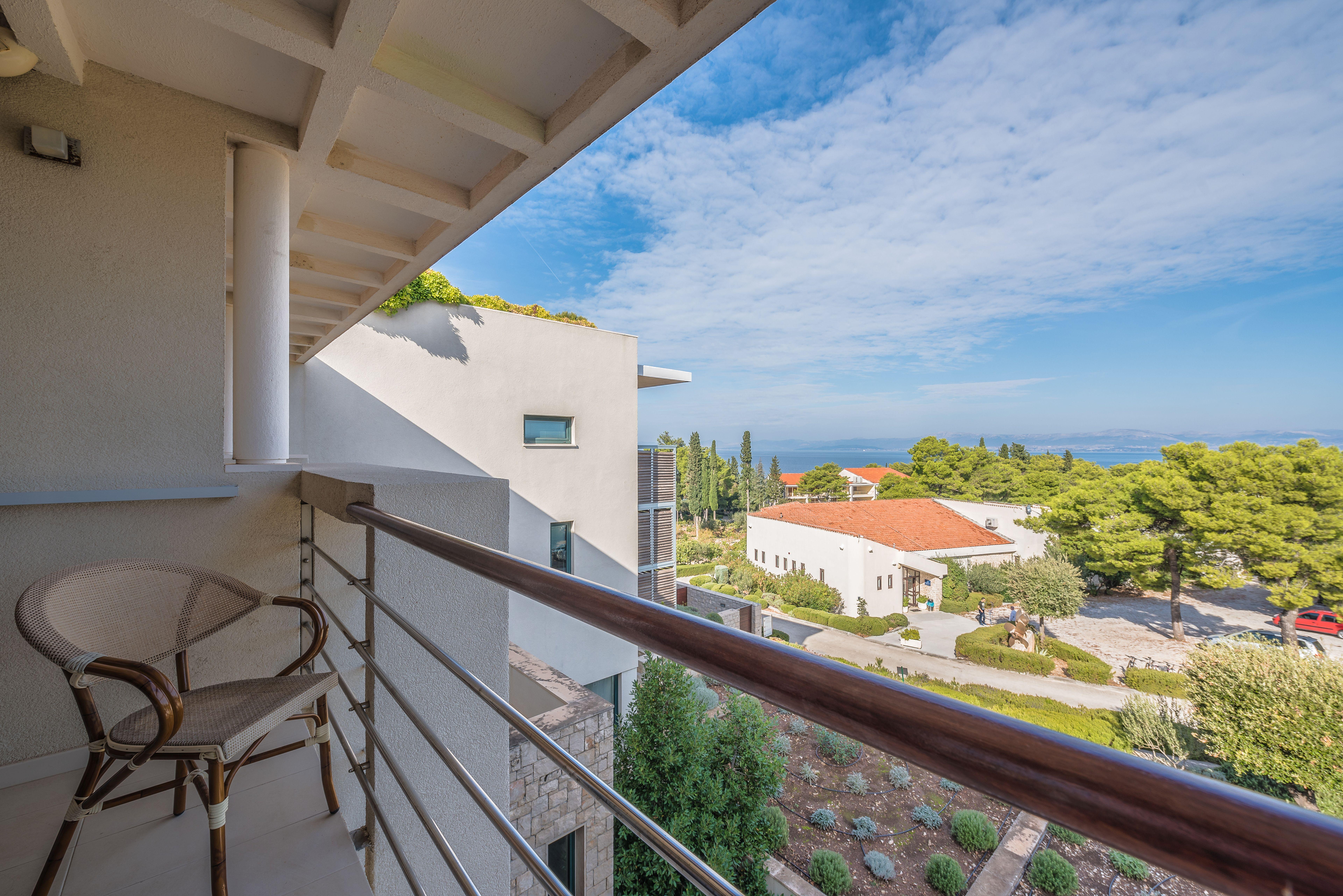Aminess Vival Velaris Resort Supetar Exterior photo