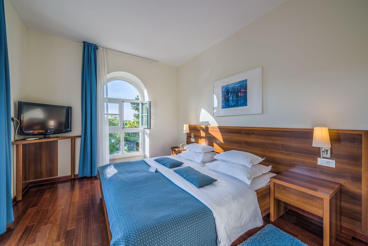 Aminess Vival Velaris Resort Supetar Exterior photo